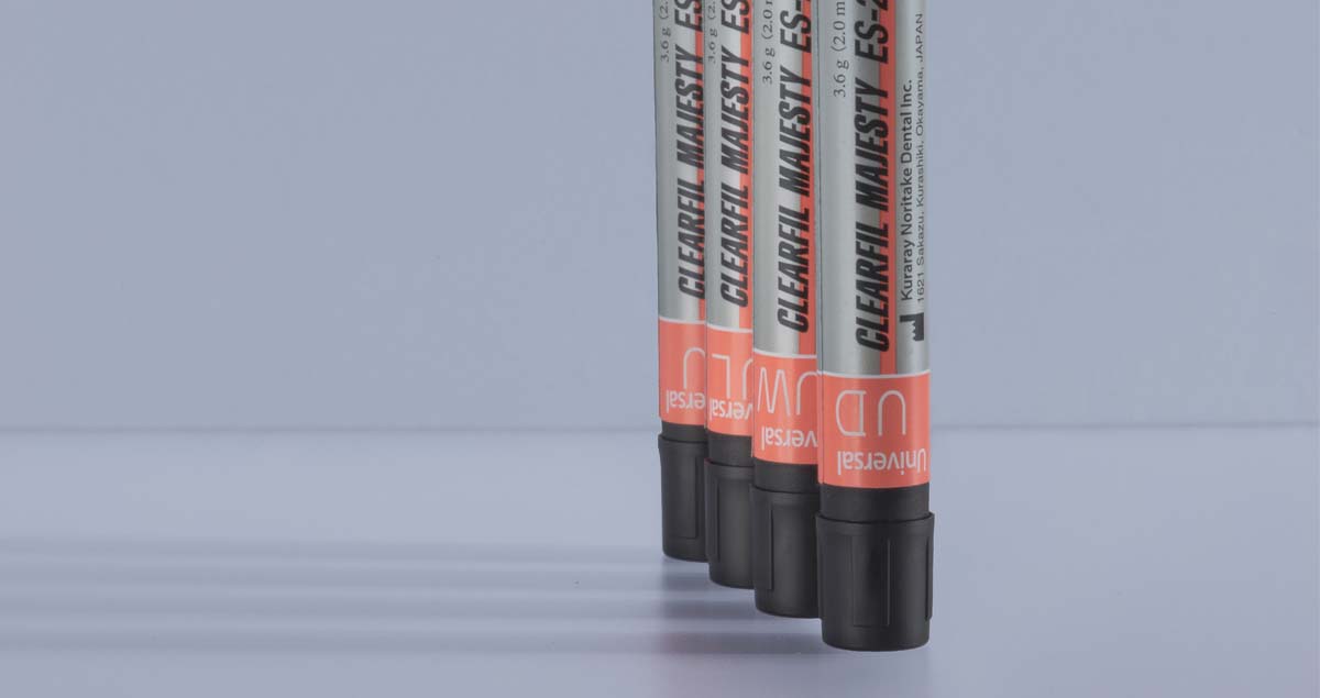 Inspiring book: casi clinici con CLEARFIL MAJESTY ES-2 Universal