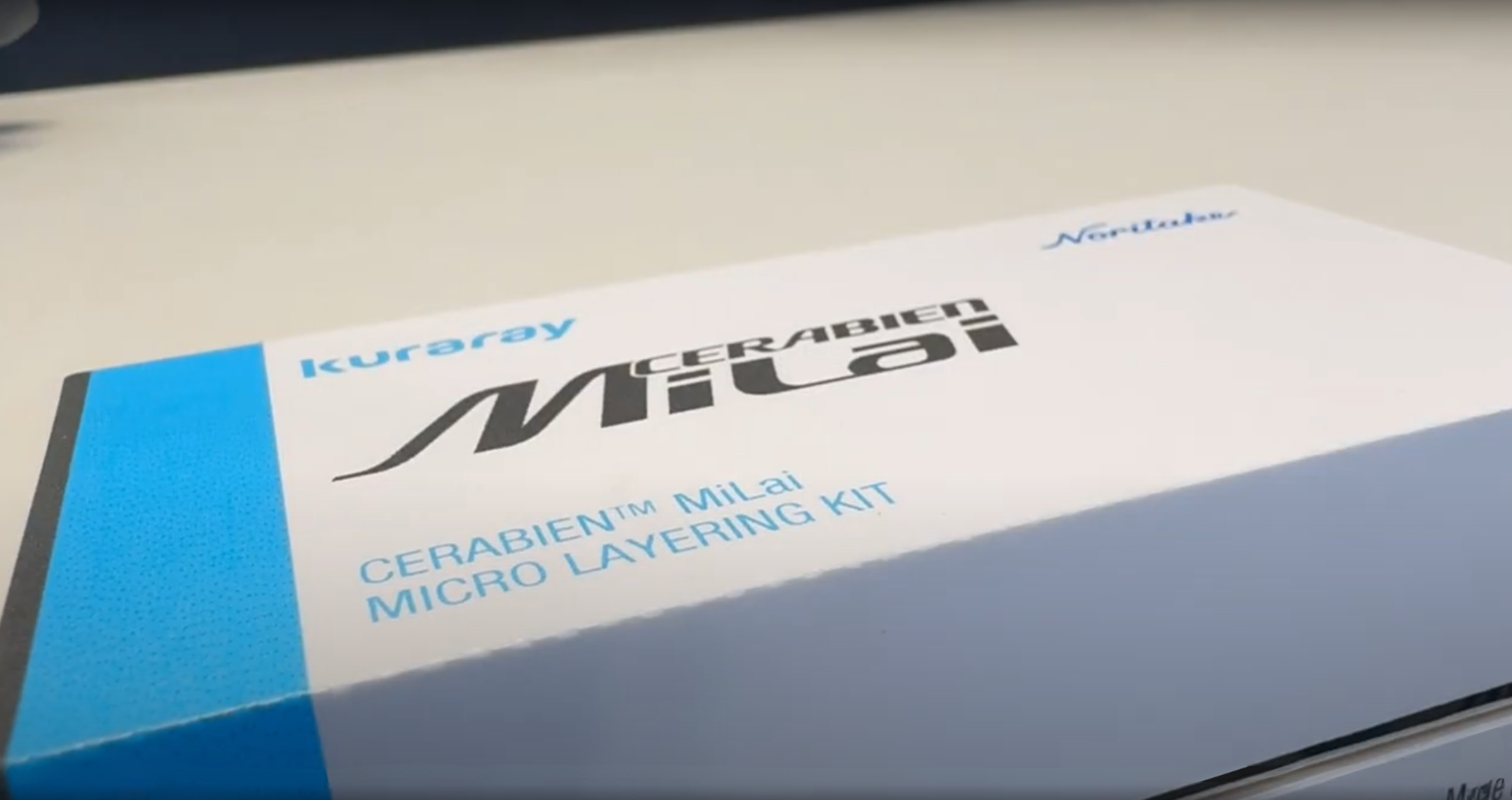 Finishing Veneers with CERABIEN™ MiLai Lusters on KATANA™ Zirconia YML